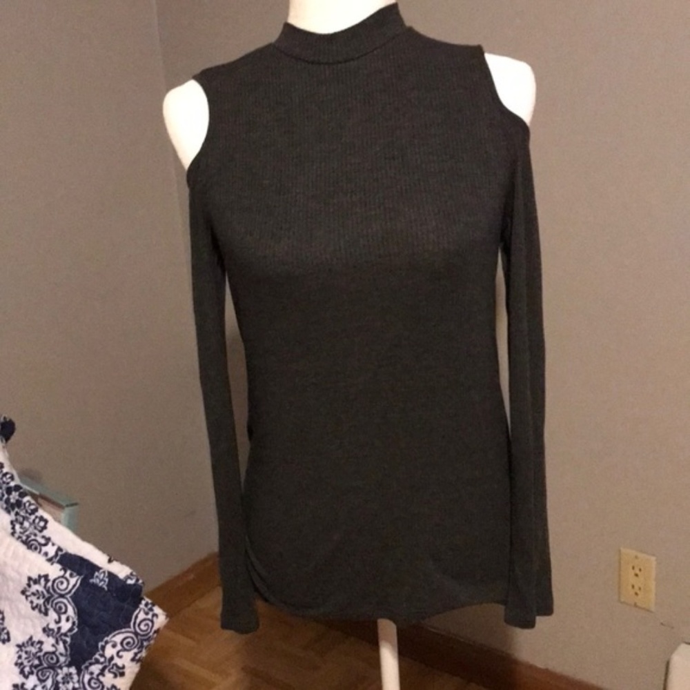 Grey mock neck cold shoulder long sleeve top